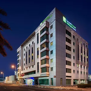 Hotel Express Dubai, Jumeirah By Ihg ***