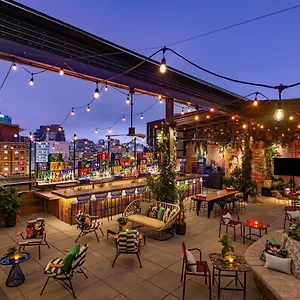 Hotel Moxy Nyc East Village ****
